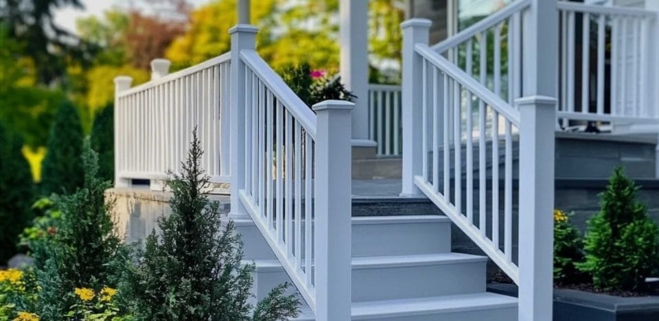 Vinyl railings hero